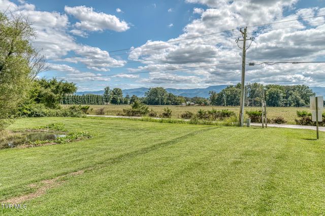 30 Ebenezer Loop, Chuckey, TN 37641