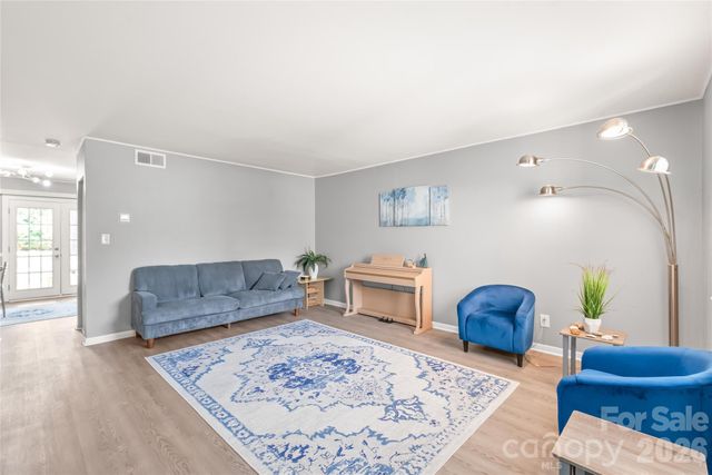 9156 Black Heath Circle B, Charlotte, NC 28214