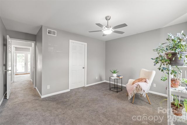 9156 Black Heath Circle B, Charlotte, NC 28214