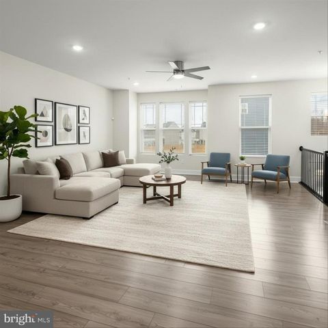 304 SWEETBAY RD, Essex, MD 21221