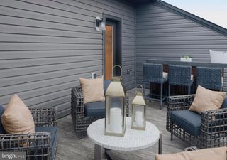304 SWEETBAY RD, Essex, MD 21221