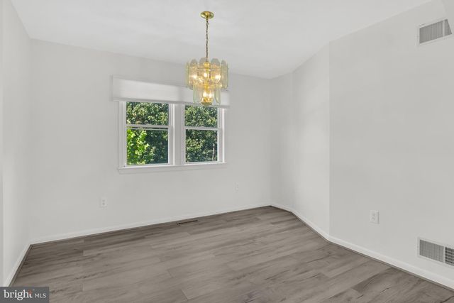 4761 LAWNTARA ST, Harrisburg, PA 17111