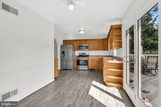 4761 LAWNTARA ST, Harrisburg, PA 17111