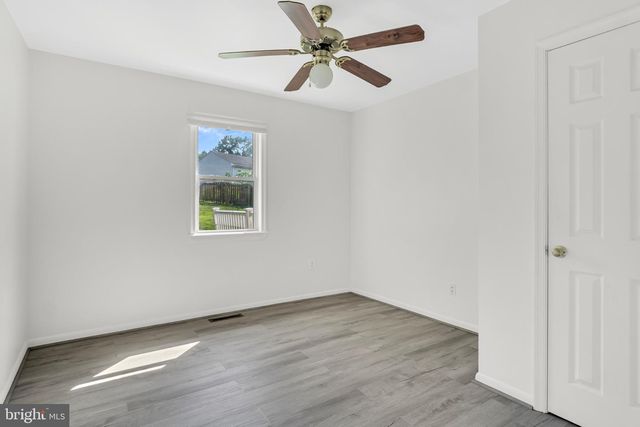 4761 LAWNTARA ST, Harrisburg, PA 17111