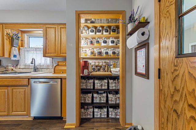 18352 Cannon City Boulevard, Faribault, MN 55021