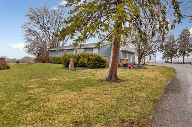 18352 Cannon City Boulevard, Faribault, MN 55021