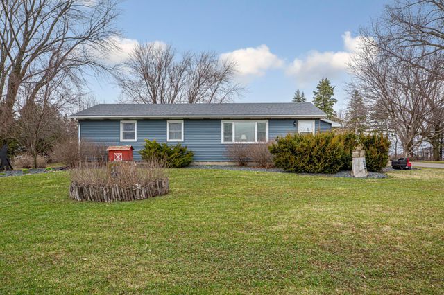 18352 Cannon City Boulevard, Faribault, MN 55021