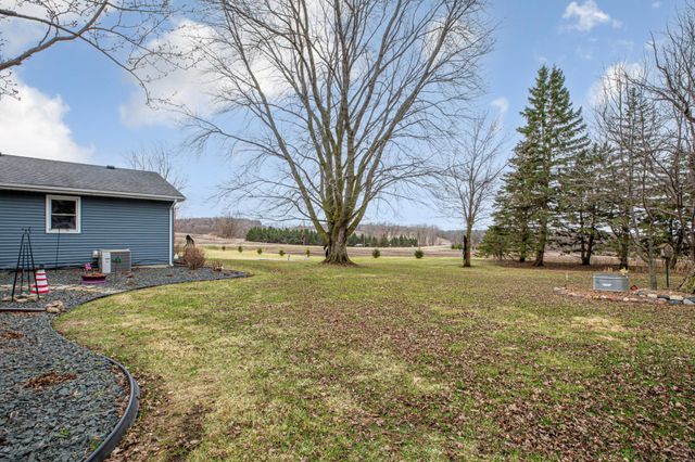 18352 Cannon City Boulevard, Faribault, MN 55021