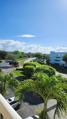 3146 Via Poinciana 414, Lake Worth, FL 33467