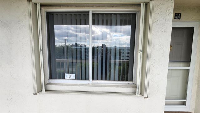 3146 Via Poinciana 414, Lake Worth, FL 33467