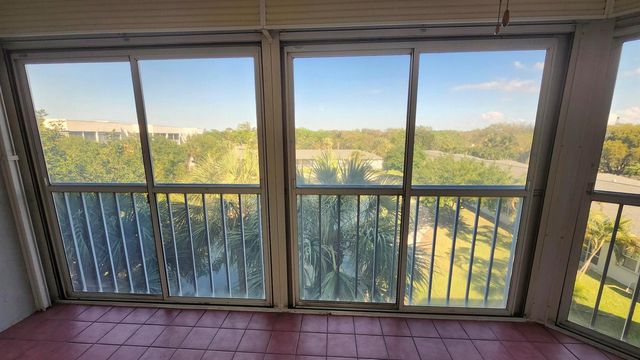 3146 Via Poinciana 414, Lake Worth, FL 33467
