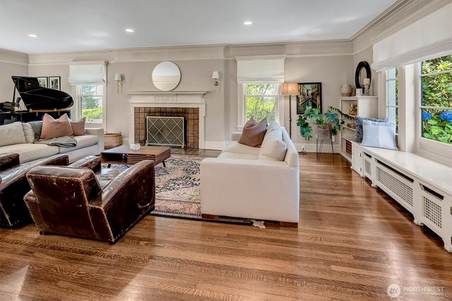 101 Prospect Street, Seattle, WA 98109