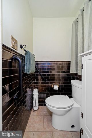 55 WOODSIDE DR, Wilmington, DE 19807