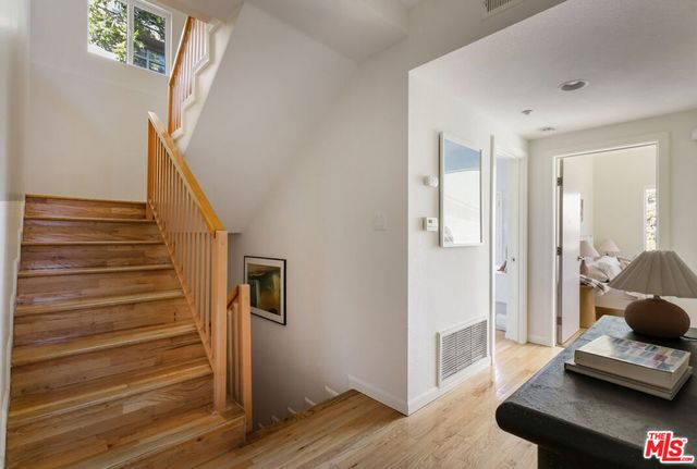 544 Dove Drive, Los Angeles, CA 90065