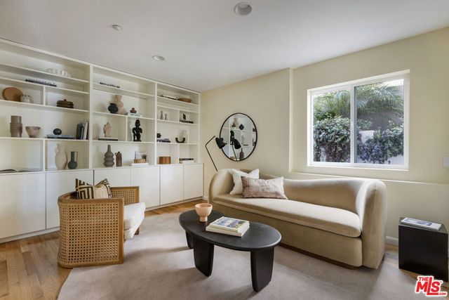 544 Dove Drive, Los Angeles, CA 90065