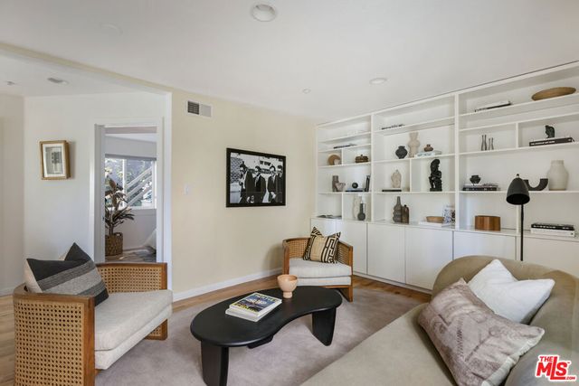 544 Dove Drive, Los Angeles, CA 90065