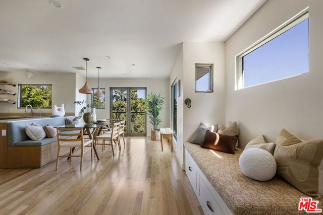 544 Dove Drive, Los Angeles, CA 90065