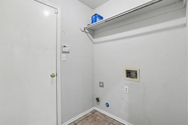 2617 NW 160th Street, Edmond, OK 73013