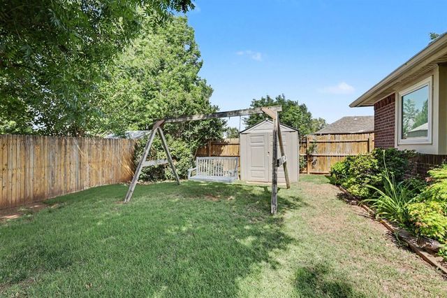 2617 NW 160th Street, Edmond, OK 73013