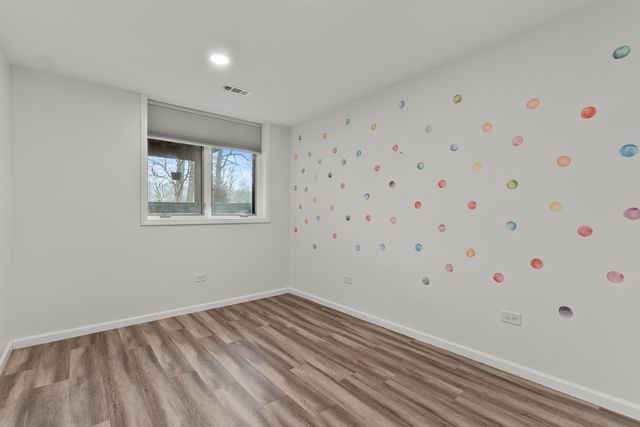 217 Winding Trails Drive, Willow Springs, IL 60480