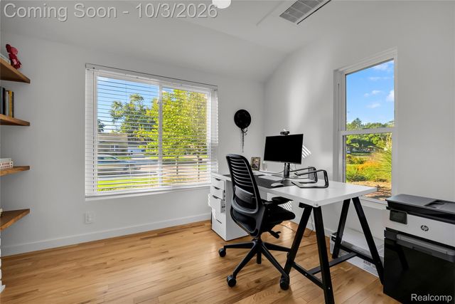 17234 Birwood Avenue, Beverly Hills Village, MI 48025