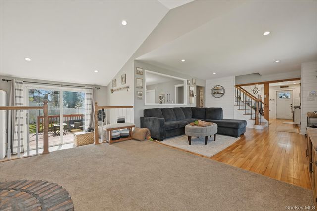 27 Chester Street, East Northport, NY 11731