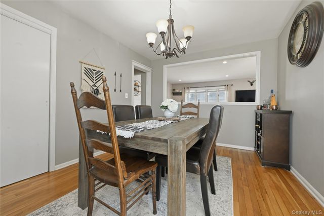 27 Chester Street, East Northport, NY 11731