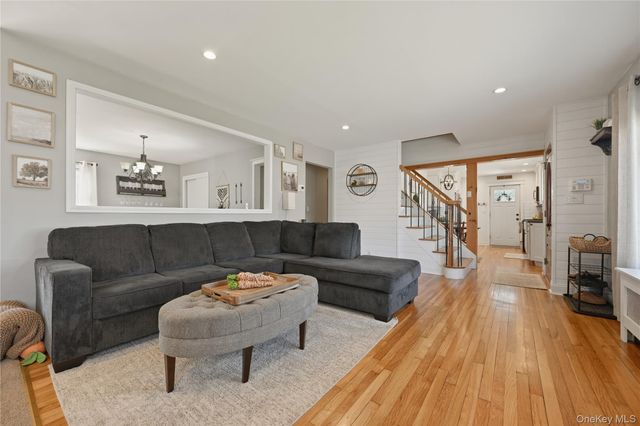 27 Chester Street, East Northport, NY 11731