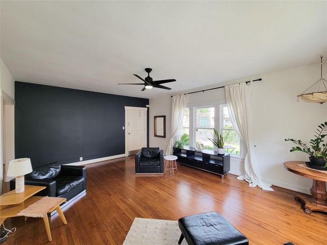 1635 Norfolk Street 2, Houston, TX 77006