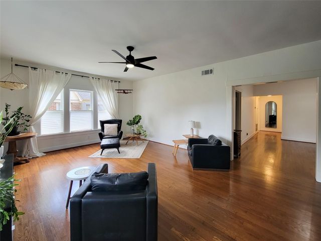 1635 Norfolk Street 2, Houston, TX 77006