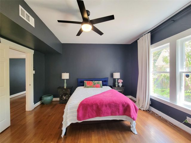 1635 Norfolk Street 2, Houston, TX 77006