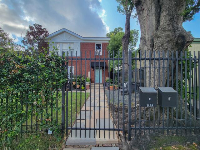 1635 Norfolk Street 2, Houston, TX 77006