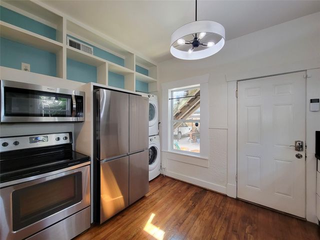 1635 Norfolk Street 2, Houston, TX 77006