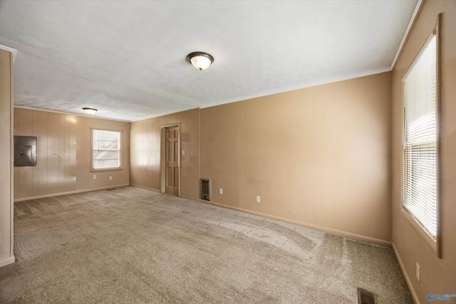 3104 Stewart Street NW, Huntsville, AL 35810