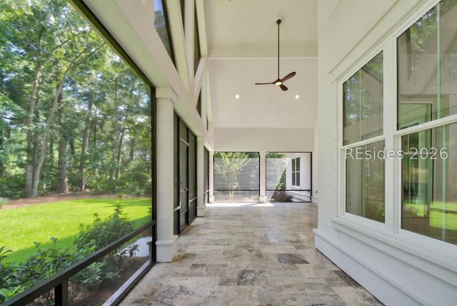 740 Colonial Dr, Hilton Head Island, SC 29926