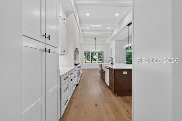 740 Colonial Dr, Hilton Head Island, SC 29926