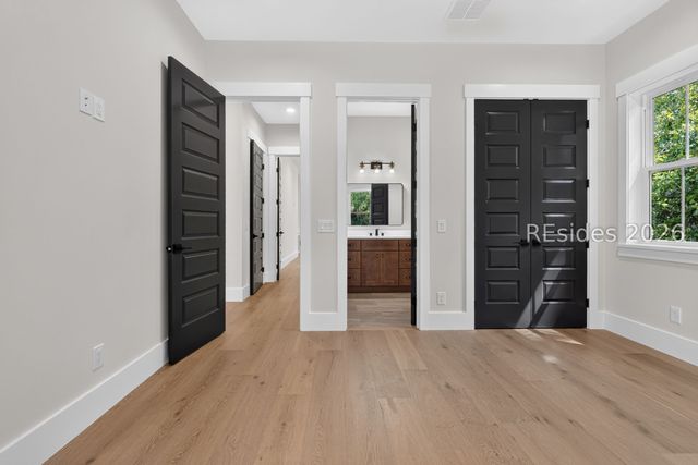 740 Colonial Dr, Hilton Head Island, SC 29926
