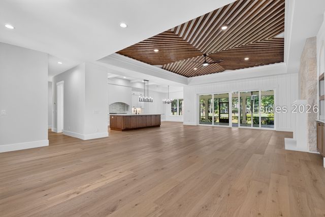 740 Colonial Dr, Hilton Head Island, SC 29926