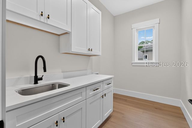 740 Colonial Dr, Hilton Head Island, SC 29926