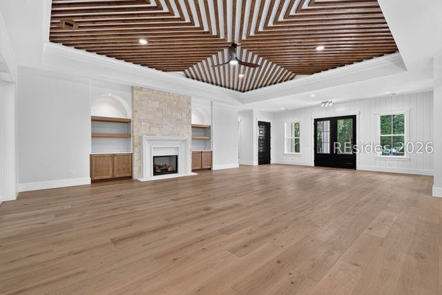 740 Colonial Dr, Hilton Head Island, SC 29926