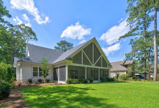 740 Colonial Dr, Hilton Head Island, SC 29926