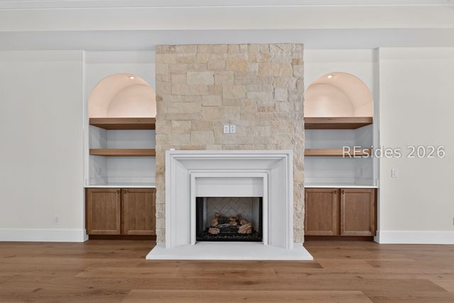 740 Colonial Dr, Hilton Head Island, SC 29926