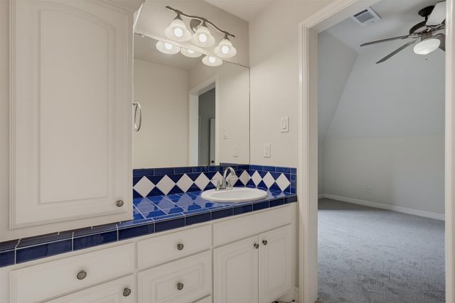 6013 Avalon Street, North Richland Hills, TX 76180