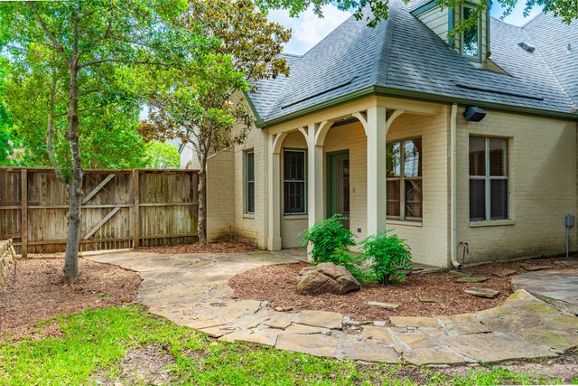 6013 Avalon Street, North Richland Hills, TX 76180