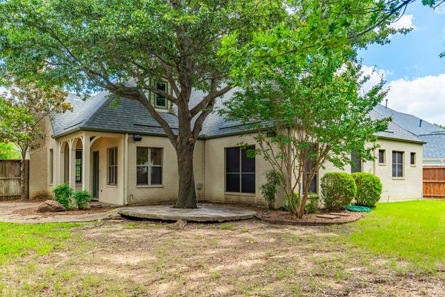 6013 Avalon Street, North Richland Hills, TX 76180