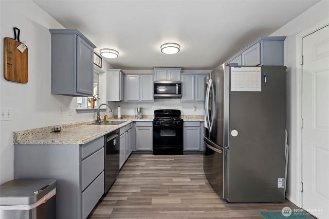 1832 Portal Common Way, Ferndale, WA 98248