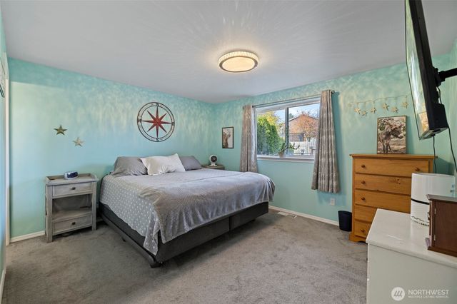 1832 Portal Common Way, Ferndale, WA 98248