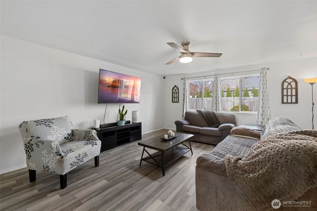 1832 Portal Common Way, Ferndale, WA 98248