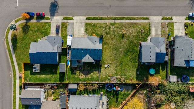 1832 Portal Common Way, Ferndale, WA 98248