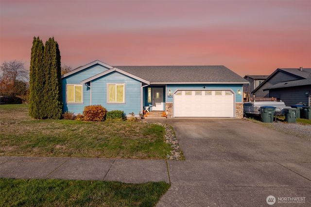 1832 Portal Common Way, Ferndale, WA 98248